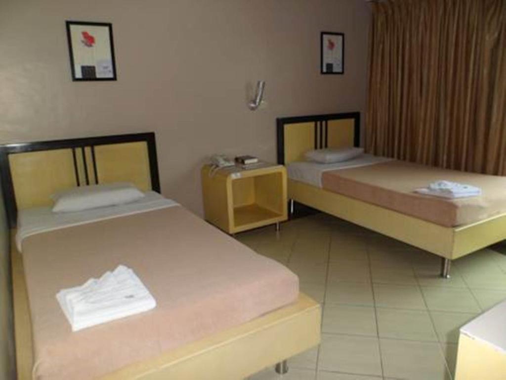 Riverside Inn Babuy Kamer foto